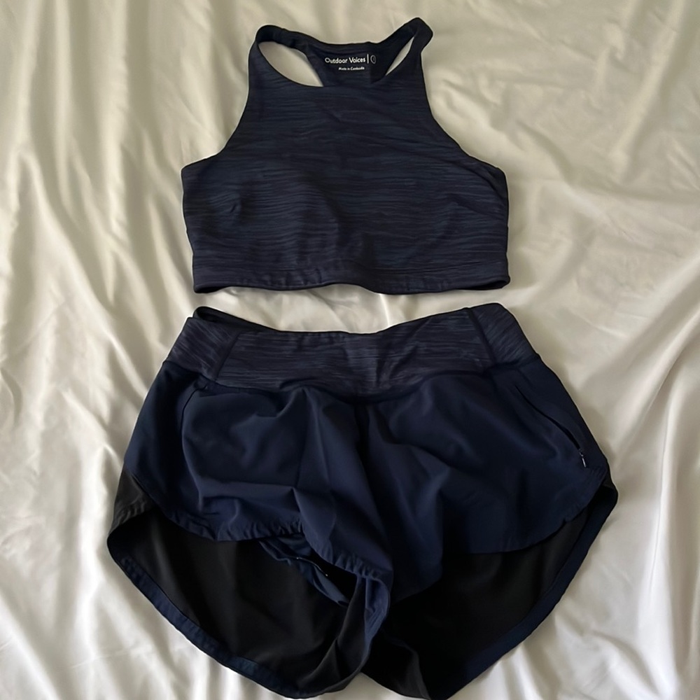 Outdoor voices set - crop top and shorts size s